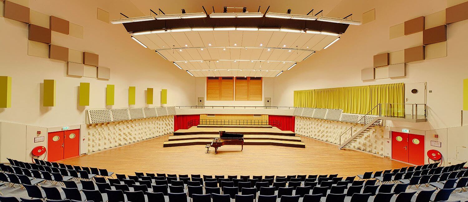 /medias/hilversum_omroep_salle_vide.jpg