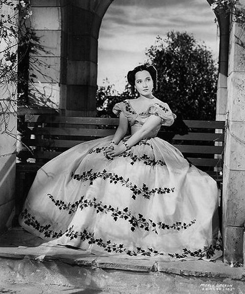 Merle Oberon dans Wuthering Heights