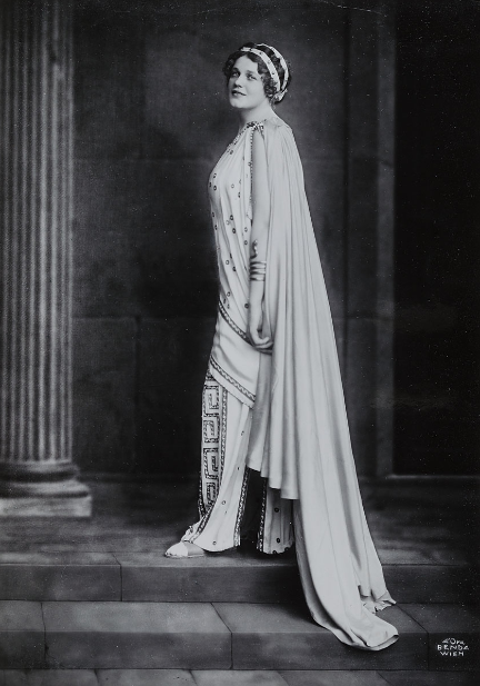 oberleithner_aphrodite_maria_jeritza.png